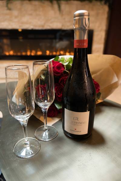 Louer une loveroom pour célébrer un événement spécial en Normandie